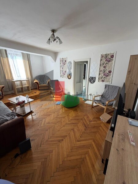 Giulesti Apartament 3 camere zona Giulesti